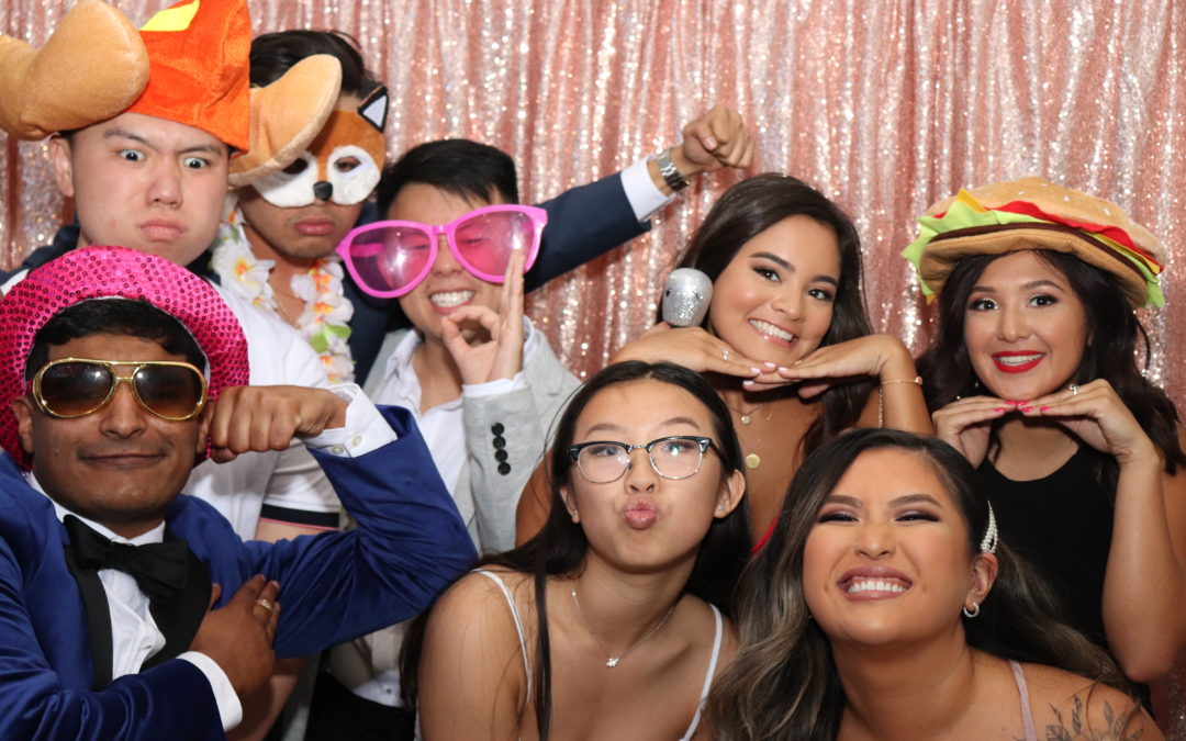 6 Reasons Miami Photo Booth Rental