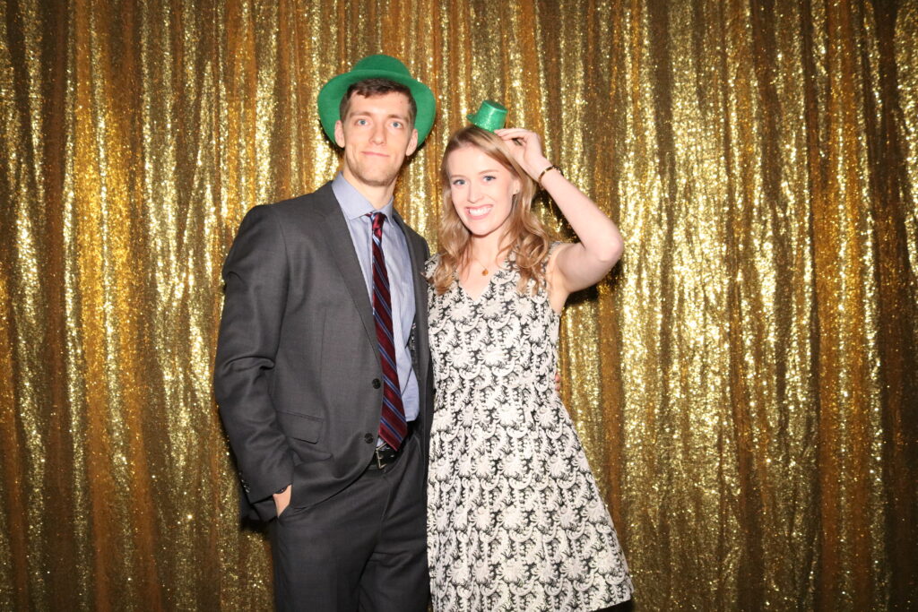 Beautiful photo booths thanks to Stouffville rent wedding photo booth