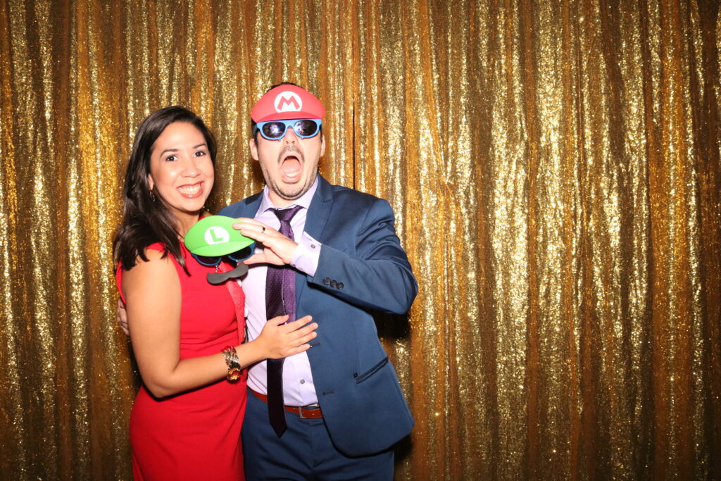 Let the experts take care of the photo booth in Toronto