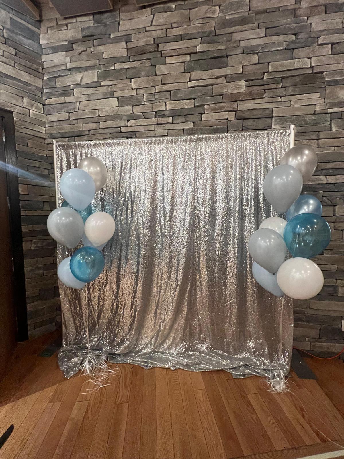 Mirror Me Stouffville Photo Booth for Rent